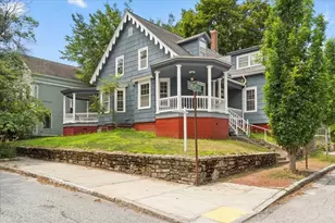 8 Crown St, Worcester, MA 01609 - Photo 1