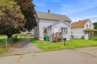 118 Blanchwood Ave, Chicopee, MA 01013 - Photo 1