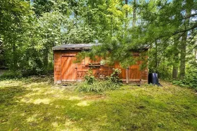 4 Picadilly St, Upton, MA 01568 - Photo 35