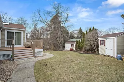 8 Grace Rd, Woburn, MA 01801 - Photo 17
