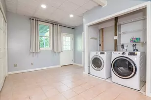 4 Phillips Pl, Hadley, MA 01035 - Photo 35