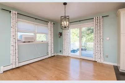 4 Phillips Place, Hadley, MA 01035 - Photo 15