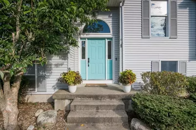 4 Phillips Place, Hadley, MA 01035 - Photo 3