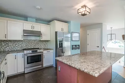 4 Phillips Place, Hadley, MA 01035 - Photo 19