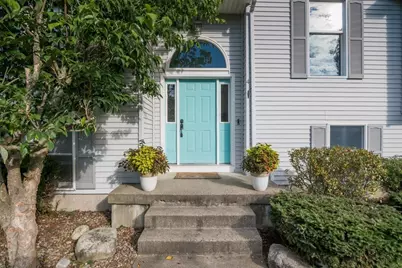 4 Phillips Place, Hadley, MA 01035 - Photo 3