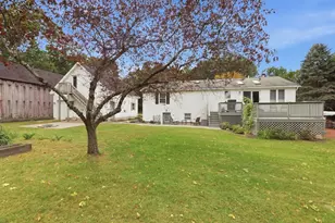 96 Straits Rd, Hatfield, MA 01038 - Photo 3