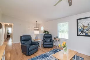 96 Straits Rd, Hatfield, MA 01038 - Photo 5