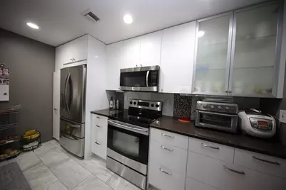 173 Oak St #104, Newton, MA 02464 - Photo 5
