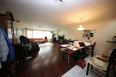 173 Oak St #104, Newton, MA 02464 - Photo 3