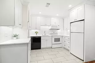 666 Main St, Winchester, MA 01890 - Photo 15