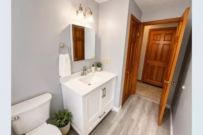 34 Old Plymouth St #34, East Bridgewater, MA 02333 - Photo 5