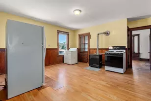 6 Indiana St, Worcester, MA 01604 - Photo 17
