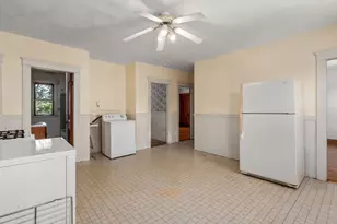 6 Indiana St, Worcester, MA 01604 - Photo 31
