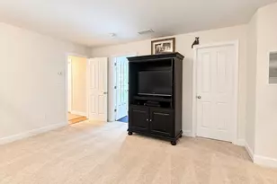 107 Mill St, Franklin, MA 02038 - Photo 17