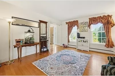 107 Mill St, Franklin, MA 02038 - Photo 5