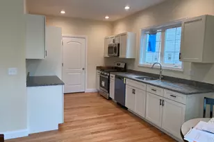 22C Crownshield, Uxbridge, MA 01569 - Photo 3