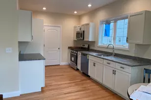 22C Crownshield, Uxbridge, MA 01569 - Photo 3
