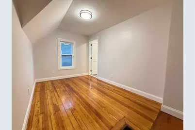 16 Willow Ave #3, Somerville, MA 02144 - Photo 5