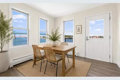 429 Border St #6, Boston, MA 02128 - Photo 11