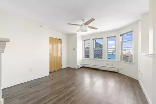 429 Border St, Boston, MA 02128 - Photo 7