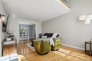 13 Knowlton Cir, Upton, MA 01568 - Photo 3