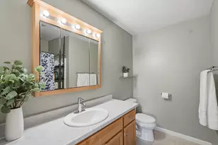 13 Knowlton Cir, Upton, MA 01568 - Photo 17