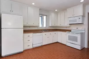 1 School St, Maynard, MA 01754 - Photo 7