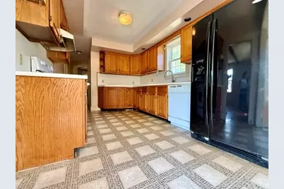 204 Main St, Hanson, MA 02341 - Photo 5