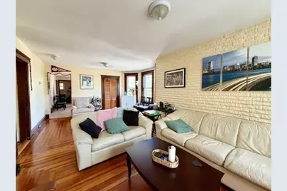 38 Illinois Ave. #2, Somerville, MA 02145 - Photo 5