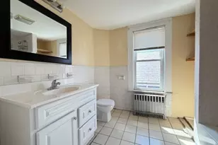 38 Illinois Ave, Somerville, MA 02145 - Photo 9