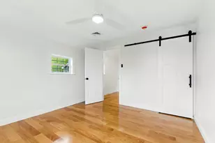 267 S Main St, Hopedale, MA 01747 - Photo 19