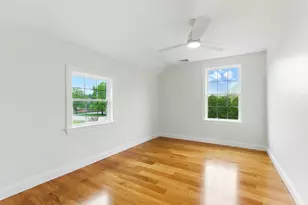 267 S Main St, Hopedale, MA 01747 - Photo 27