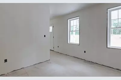179 Brookline St, Pepperell, MA 01463 - Photo 9