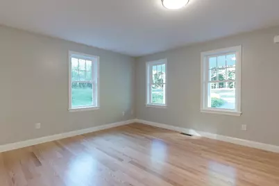 179 Brookline St, Pepperell, MA 01463 - Photo 9