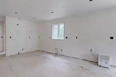 179 Brookline St, Pepperell, MA 01463 - Photo 3