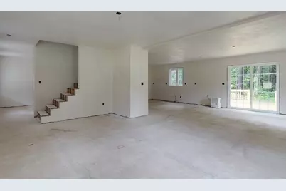 179 Brookline St, Pepperell, MA 01463 - Photo 7