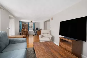 10 Sidney Ave, Swansea, MA 02777 - Photo 5