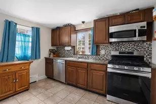 10 Sidney Ave, Swansea, MA 02777 - Photo 11