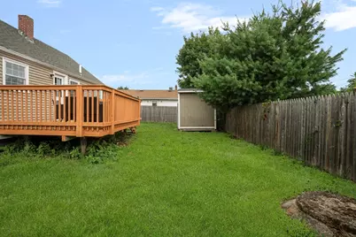10 Sidney Ave, Swansea, MA 02777 - Photo 31