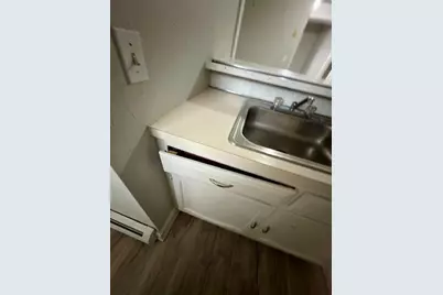 17-23 Essex St #2, Saugus, MA 01906 - Photo 3