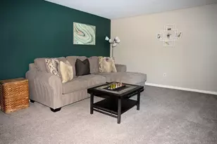 31 Frances Dr, Stoughton, MA 02072 - Photo 3