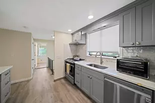 2 Cottage Cir, Somerville, MA 02144 - Photo 3