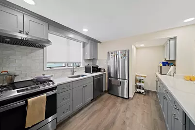 2 Cottage Cir #2, Somerville, MA 02144 - Photo 1