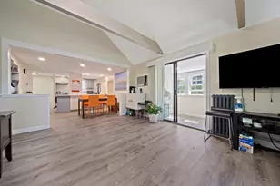 2 Cottage Cir, Somerville, MA 02144 - Photo 7