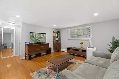 38 Westgate Rd #1, Boston, MA 02467 - Photo 9