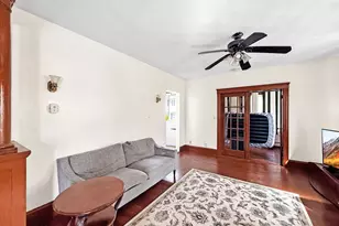 36 Temple St, Revere, MA 02151 - Photo 5