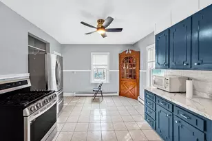 36 Temple St, Revere, MA 02151 - Photo 3