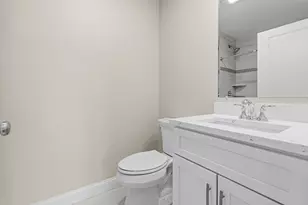 989 Bay St, Fall River, MA 02724 - Photo 17