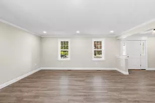 989 Bay St, Fall River, MA 02724 - Photo 21