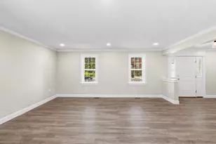 989 Bay St, Fall River, MA 02724 - Photo 21